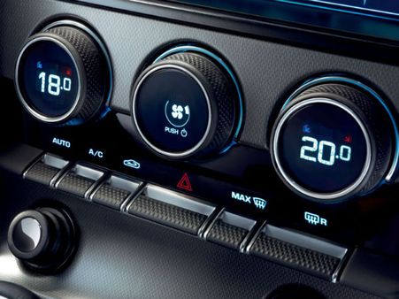 શાનદાર સ્ટીરિયો સિસ્ટમ