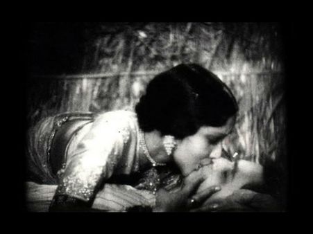 બોલીવુડનું પ્રથમ ચુંબન દ્રશ્ય 