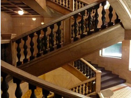 સીડી ચઢતા હોવ