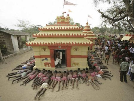 મંદિરના પુજારી