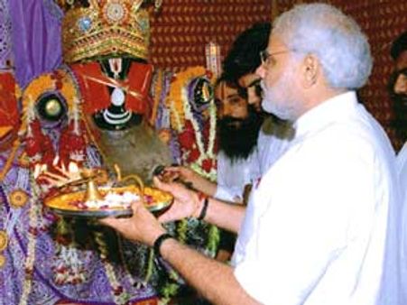 જગન્નાથજી રથયાત્રાઃ મોદીએ કહ્યું, “જય રણછોડ, માખણ ચોર”