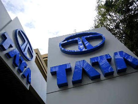 ટાટા જૂથે સિંગુરની જમીન સરકારને પરત કરવી જોઇએ : સુપ્રીમ કોર્ટ