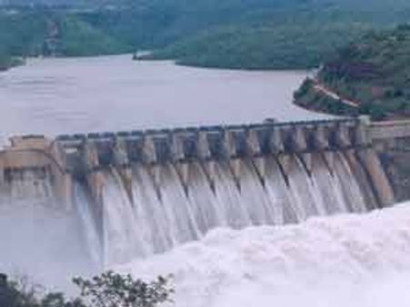 પાણીથી ઉપરાયું ભાખરા ડેમ, પંજાબ સરકારને પૂરનું એલર્ટ જારી