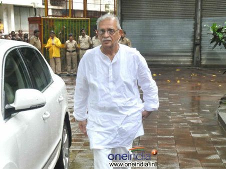 ગુલઝાર ગુલઝાર