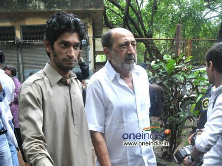 ટીનૂ આનંદ ટીનૂ આનંદ