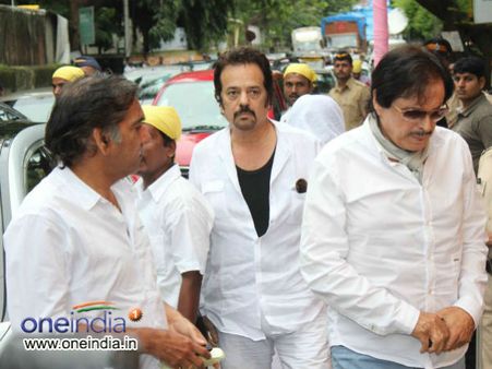 અકબર-સંજય