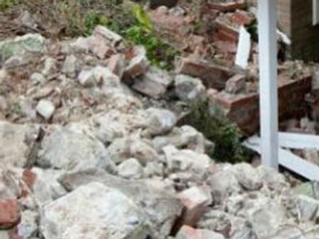 હૈદરાબાદમાં નિર્માણાધીન ઇમારતની દિવાલ પડીઃ 6ના મોત