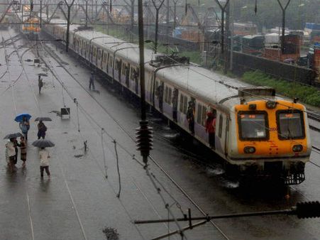 મુંબઇમાં આજે બપોરે 1 વાગે હાઇ ટાઇડની ચેતવણી