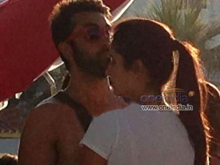 કેટને ગળે લાગતો રણબીર