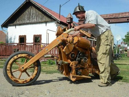 પુસ્કાસ શાનદાર મેકેનિક