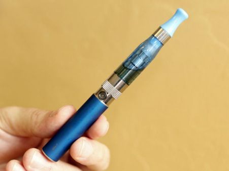 ઇલેક્ટ્રોનિક સિગરેટથી સાવધાન