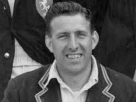 અર્થર ફેગ