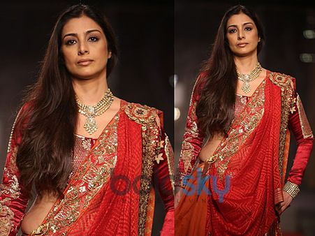 સુંદર પોશાક