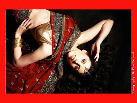 ખુશ છે એલેના