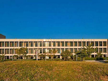 પંડિત દિનદયાળ પેટ્રોલીયમ યુનિવર્સિટી પંડિત દિનદયાળ પેટ્રોલીયમ યુનિવર્સિટી