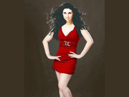 Pics : સન્ની બાદ હવે એલેનાને લૉન્ચ કરશે પૂજા ભટ્ટ