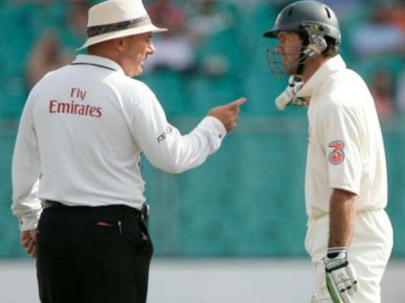 માર્ક બેન્સન અને પોન્ટિંગ