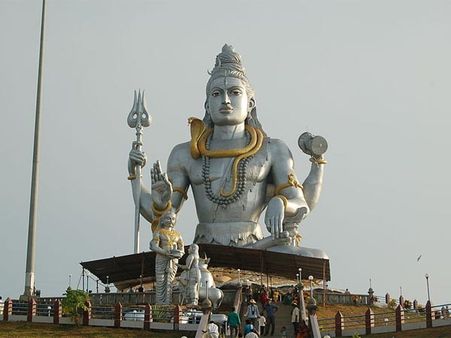 શિવનો શ્રાવણ મહિનો આવો કેમ?