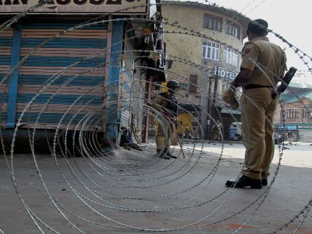 ઇદના દિવસે કોમી રમખાણ બાદ કિશ્તવાડમાં લદાયો કર્ફ્યૂ