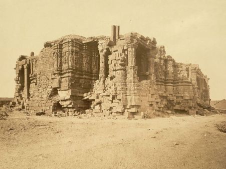 ''વિદેશી આક્રમણો બાદ પણ જરાય ઓછું ન થયું આ મંદિરનું આકર્ષણ''