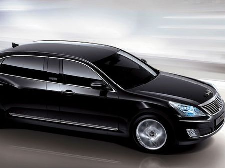 હુન્ડાઇ એક્યુઅસ લિમોઝીન