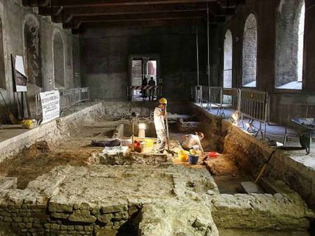 હાસ્ય આવશે ખરું?