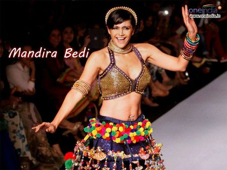 વ્યસ્ત છે મંદિરા