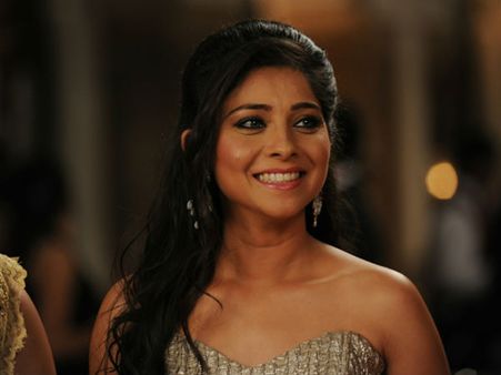 સોનાલી કુલકર્ણી સોનાલી કુલકર્ણી