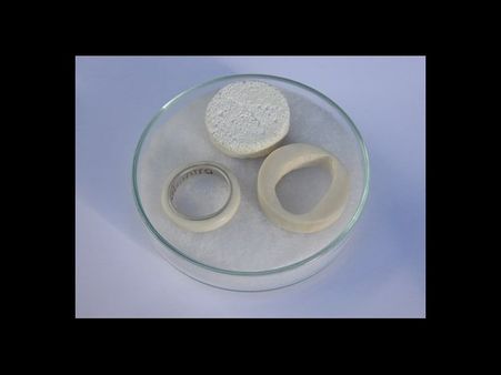 બોન રિંગ બોન રિંગ