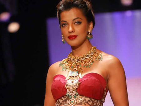 મુગ્ધા ગોડસે 