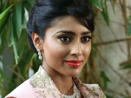 શ્રિયા સરન 