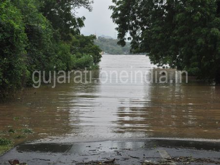 નર્મદાના આસપાસના ગામોમાં પાણી પાણી