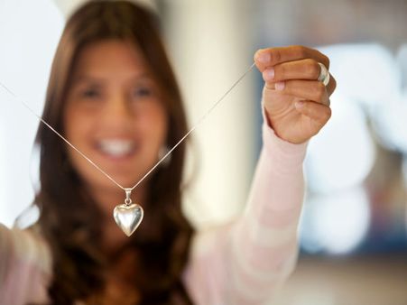 પોતાની ખાનગી વસ્તુ ભેટ આપો