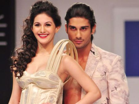 આમ્યરા દસ્તુર અને પ્રતિક બબ્બર