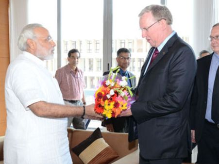 નરેન્દ્ર મોદીની સૌજન્ય મુલાકાત