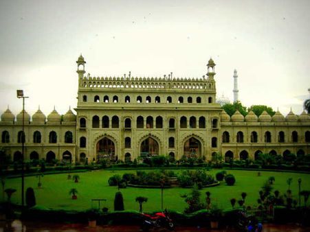 શું કહે છે પૂર્વ છાત્ર શું કહે છે પૂર્વ છાત્ર