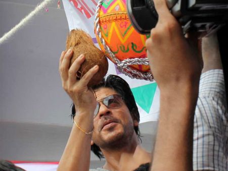 ઓછું થયું દર્દ, શાહરુખના દુઃખની ફૂટી ‘દહી-હાંડી’