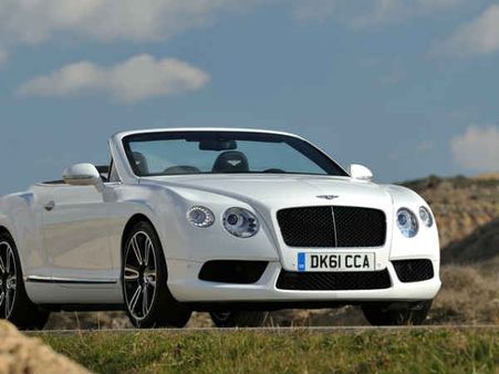 બીન્ટલે કોન્ટિનેન્ટલ જીટીસી(Bentley Continental GTC)