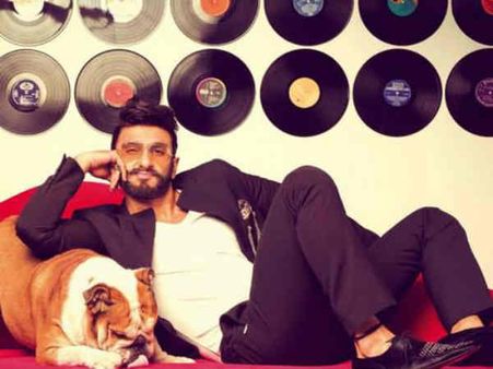 નવી હેરસ્ટાઇલ નવી હેરસ્ટાઇલ