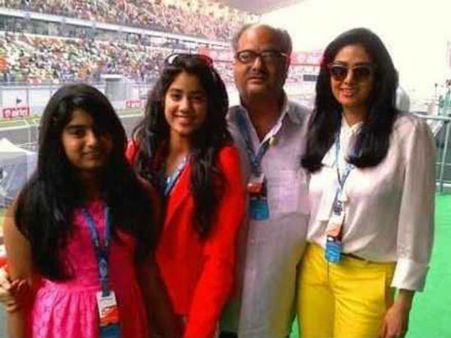 પરિવાર સાથે શ્રીદેવી