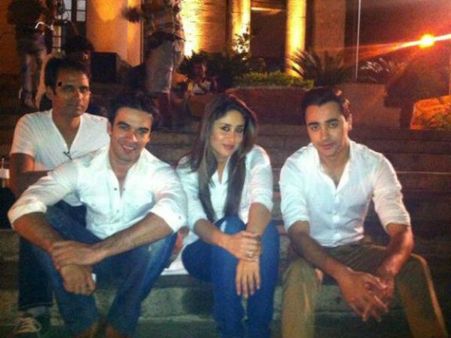 ગુજરાતી થાળીના પ્રેમમાં પડી ગોરી તેરે... ટીમ!