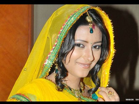 પ્રત્યુષા-મકરંદને પબ્લિસિટીની લાલસા