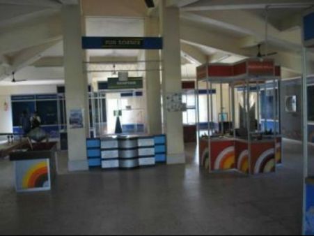 વિજ્ઞાન કેન્દ્રની અંદરનું દ્રશ્ય