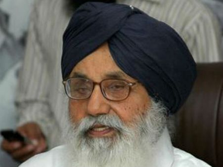 પંજાબના મુખ્યમંત્રી બાદલે ગુજરાતના વિકાસની પ્રસંશા કરી