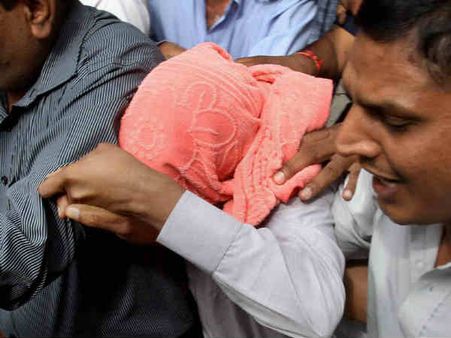 અક્ષય ઠાકુર