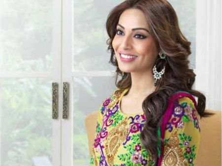 બિપાશા બાસુ 