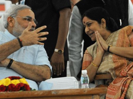 બેસ્ટ મિનિસ્ટર: વિદેશ મંત્રી સુષમા સ્વરાજ