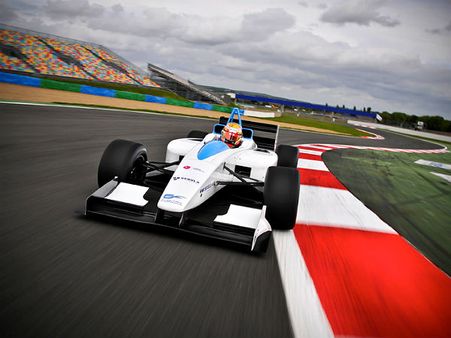 હાલની ઇલેક્ટ્રિક કાર કરતા ઘણી આગળ