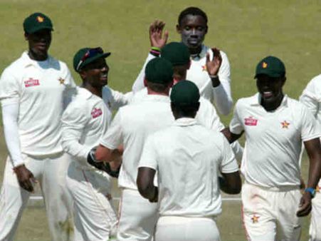 હરારે ટેસ્ટમાં ઝિમ્બાવ્વે પાકિસ્તાનને ટેસ્ટમાં હરાવ્યું