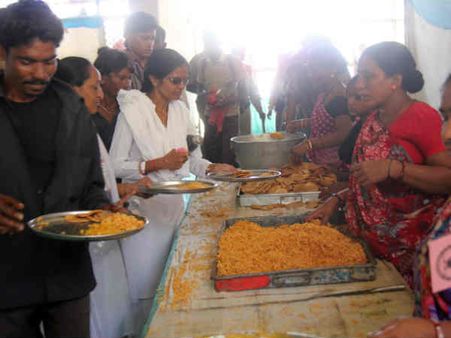 અંબાજીમાં જામી રહેલો ભાદરવી પુનમનો મહામેળો